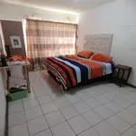 Rent 2 bedroom apartment in Roodepoort