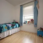 Rent 3 bedroom apartment in East Renfrewshire