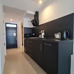 Rent 1 bedroom apartment of 65 m² in Valencia