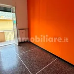 Rent 4 bedroom apartment of 90 m² in Genoa