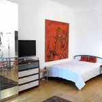 Rent 2 bedroom apartment in Berlin