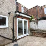 Rent 5 bedroom apartment in Preston