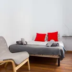 Rent a room of 70 m² in barcelona