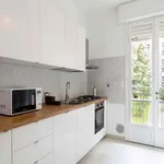 Rent a room of 149 m² in Milan