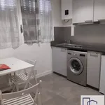 Appartement de 25 m² avec 1 chambre(s) en location à Paray-Vieille-Poste