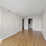 Appartement de 1636 m² avec 2 chambre(s) en location à Old Toronto