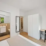 82 m² Zimmer in Berlin