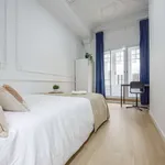 Rent a room of 80 m² in valencia