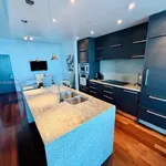 Rent 1 bedroom apartment of 84 m² in Miami