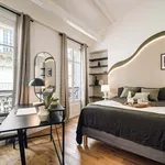 Appartement de 73 m² avec 4 chambre(s) en location à Paris