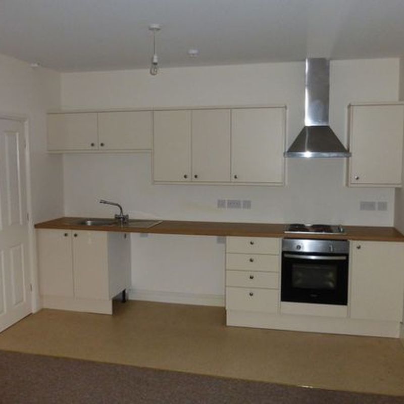 Flat to rent in Market Place, Caistor LN7
