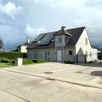 Rent 5 bedroom house of 242 m² in Deinze