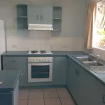 Rent 3 bedroom apartment in Cannonvale