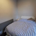 Rent 4 bedroom flat in Yorkshire And The Humber