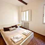 Rent 1 bedroom apartment of 35 m² in Florence