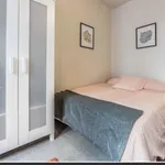 Rent 4 bedroom apartment in Valencia