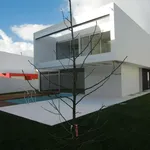 Rent 4 bedroom apartment of 227 m² in Oeiras