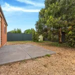 Rent 4 bedroom house in Tarneit