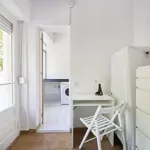 Rent a room in lisbon