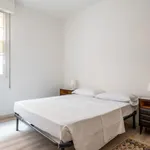 Rent 2 bedroom apartment in Bologna