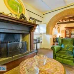 Rent 5 bedroom house of 250 m² in Perugia