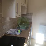 Rent 2 bedroom house in Leeds