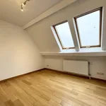 Maison de 195 m² avec 4 chambre(s) en location à Sint-Pieters-Woluwe