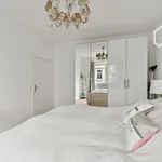 Rent 1 bedroom apartment of 53 m² in Frankfurt