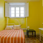 Rent 6 bedroom apartment in Lisbon