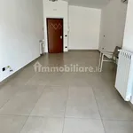 Affitto 3 camera casa di 95 m² in Caserta