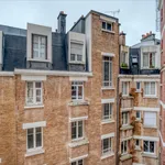 Rent 2 bedroom apartment of 613 m² in Paris