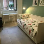 Rent 2 bedroom apartment of 70 m² in Torino