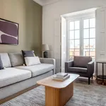 Rent 3 bedroom apartment of 1163 m² in Lisbon