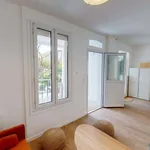 Rent a room of 188 m² in Issy-les-Moulineaux