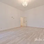 Rent 3 bedroom apartment in Brno