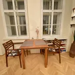 Pronajměte si 1 ložnic/e byt o rozloze 48 m² v Prague