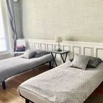 Appartement de 60 m² avec 3 chambre(s) en location à Paris