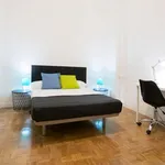 Rent a room of 180 m² in Madrid