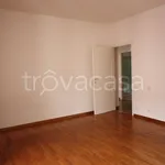 Rent 4 bedroom apartment of 120 m² in Laveno-Mombello