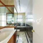 Rent 4 bedroom apartment of 227 m² in Chung Hom Kok