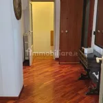 Rent 2 bedroom apartment of 90 m² in Bari