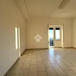 Affitto 6 camera appartamento di 152 m² in Catanzaro