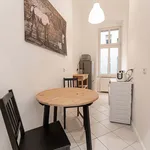 Rent 2 bedroom apartment in Berlin