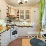 Pronajměte si 3 ložnic/e byt o rozloze 54 m² v Capital City of Prague