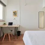 Rent 7 bedroom apartment in Lisbon