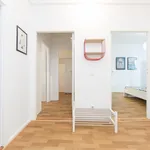 Rent 4 bedroom apartment in Berlin