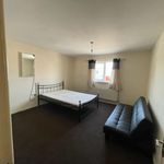 Rent 2 bedroom flat of 58 m² in Willenhall