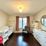  appartement avec 8 chambre(s) en location à Granby