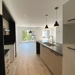 Rent 5 bedroom apartment in Saint-Jérôme