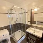 Pronajměte si 3 ložnic/e byt o rozloze 71 m² v Prague